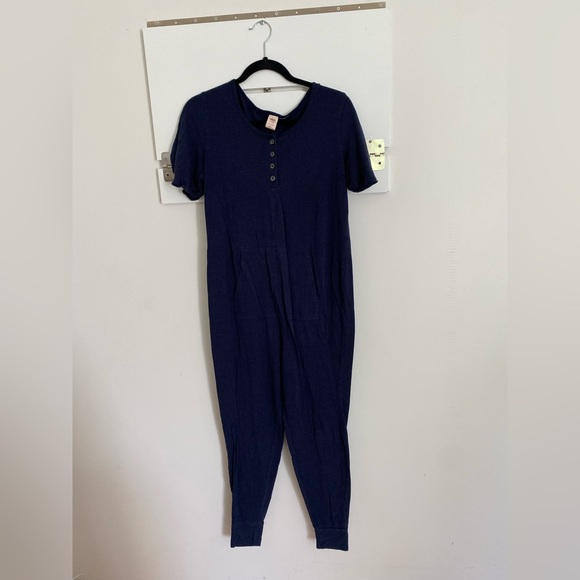 Navy heather blue smash & Tess romper size small - Picture 1 of 2